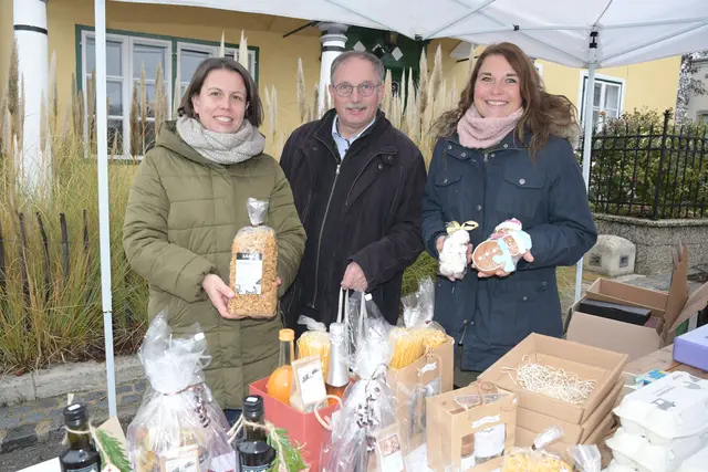 Schmankerlmarkt in Wullersdorf - Ingrid Kraus, Richard Hogl, Isabella Thämlit
Richard Hogl setzt 2026 auf Vorsorge statt Ausreden. | Foto: Richard Hogl
