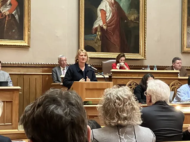 Klubsprecherin Helga Krismer (Grüne) sprach von einem zivilen Schatz, den Baden mit seiner Vereinswelt habe | Foto: Gabriela Stockmann