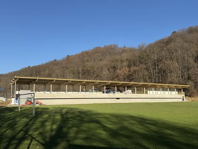 Die neue Tribüne ist ein Herzstück der neuen Sportanlage. | Foto: Gemeinde St. Peter/O.