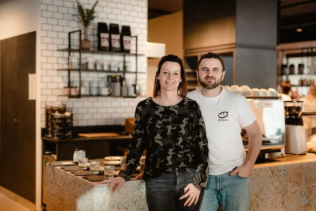 Simone und Peter Oberngruber eröffnen in Sarleinsbach eine weitere Verkaufsstelle für ihre Brot- und Gebäckwaren. | Foto: Oberngruber