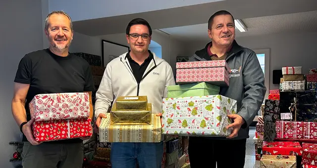 Andreas Protil, Bgm. Karl-Heinz Koll, Helmut Atzlinger Obmann Verein Eine Welt – Ö Landlerhilfe.  | Foto: Stadtmarketing Traun