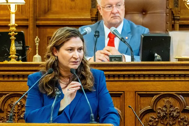 Finanzstadträtin Barbara Novak (SPÖ) verteidigt am Dienstag ihren Budgetentwurf im Wiener Gemeinderat. (Archivfoto) | Foto: APA-Images / SEPA.Media / Michael Indra