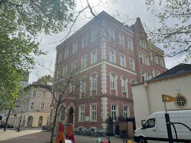 Die Elisabethschule bekommt bald Zuwachs – doch die Inbetriebnahme des Zweitgebäudes birgt potenzielle Gefahren. (Archiv) | Foto: Salme Taha Ali Mohamed/MeinBezirk