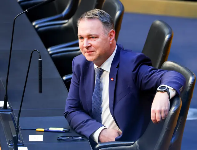 Die SPÖ zieht zum Ende des Parlamentsjahres eine positive Bilanz ihrer Tätigkeit als Regierungsfraktion. Im Bild: Vizekanzler und SPÖ-Chef Andreas Babler. | Foto: APA-Images / APA / TOBIAS STEINMAURER