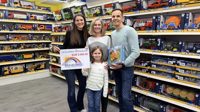 v.l.: Eva Oppeneiger, Eva Gitschthaler, Daniel Oppeneiger und Greta | Foto: Oppeneiger