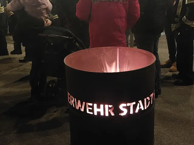 Die FF Eggenburg lädt zum Glühwein- und Punschstand beim Feuerwehrhaus ein. | Foto: Privat