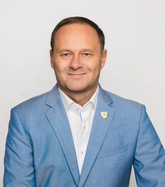 Thomas Ram ist Bürgermeister der Stadtgemeinde Fischamend. | Foto: Stadtgemeinde Fischamend