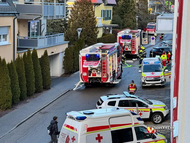 Neben dem Roten Kreuz und der Polizei standen 47 Florianis im Einsatz. | Foto: Feuerwehr Spittal an der Drau