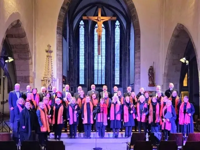Unter dem Motto „Wanna finsta is“ hörten die Besucher traditionelle Weihnachtslieder, Kärntner Liedgut, Schwungvolles im Dreivierteltakt, stimmungsvolle Songs und es wurde sogar gejodelt.  | Foto: Singverein Enns