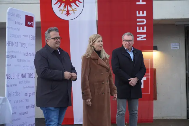 Die Neue Heimat und Bürgermeisterin Johanna Obojes-Rubatscher ziehen nach Abschluss dieses Bauprojektes eine positive Bilanz.  | Foto: AMG