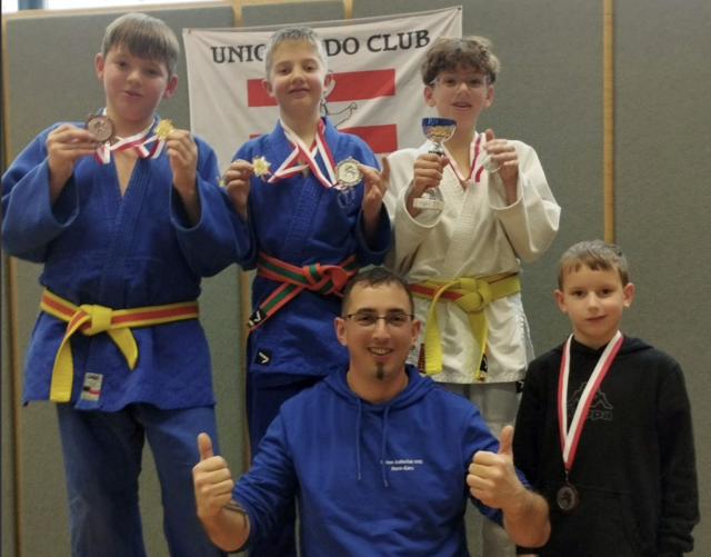Hofer Tobias, Poschenreiter Daniel, Hofer Philipp, Gundinger Fran und Gundinger Theo. | Foto: UNION JUDOCLUB VHS HORN-GARS