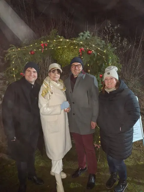 Der Bürgermeister mit Sängerin Eva Maria Marold. | Foto: privat