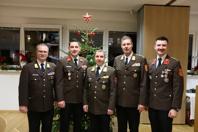 Weihnachtsfeier der Feuerwehr Wiener Neustadt. | Foto: FF WRN