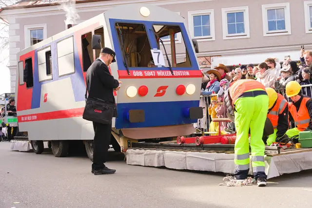 Die Mühlkreisbahn ließ den Stammtisch Höller nicht los und führte sie auf´s Siegerpodest. | Foto: Alfred Hofer
