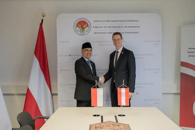 v.l.n.r.: Indonesischer Botschafter Damos Dumoli Agusman und Honorarkonsul der Republik Indonesien für Steiermark und Kärnten, Stefan Düss | Foto: eee group GmbH/Tamara Schiffer