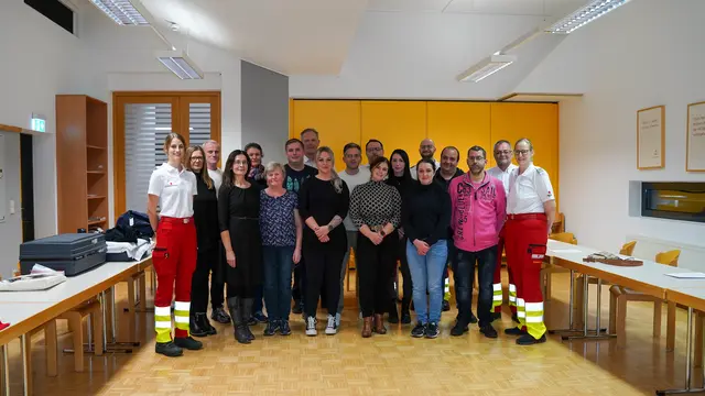 Die 14 neuen First Responder im Bezirk Voitsberg mit den Rot Kreuz-Verantwortlichen | Foto: J. Reicher/Rotes Kreuz Stmk.