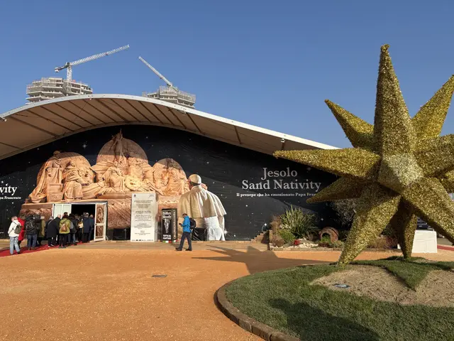 Mit Mein Sonntag ging es kurz vor Weihnachten nach Jesolo, wo die beliebten Sand- und Eiskrippen besucht wurden.  | Foto: MeinBezirk/Nicole Lazzari