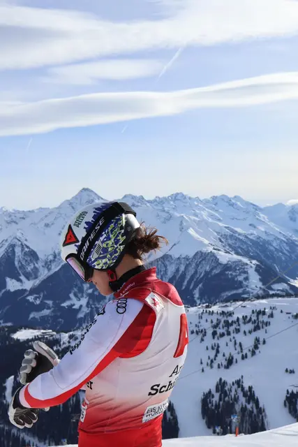 Anna Schilchers erster Podestplatz im Europacup war gleich der Sieg. | Foto: Schilcher