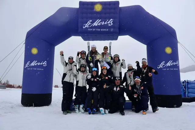 Da freute sich das ganze ÖSV-Europacupteam mit Siegerin Anna Schilcher. | Foto: Schilcher