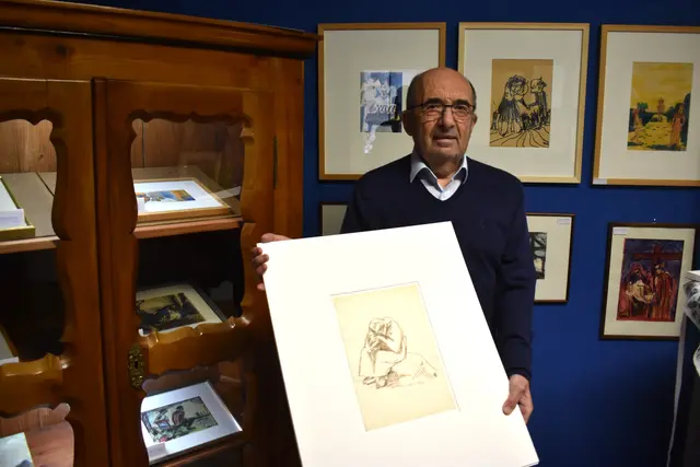 In der Winterausstellung 2025/2026 der Alfred-Kubin-Galerie zeigt Galerist Peter Beham auch eine große Zahl von Werken der Passauer Künstlerin Helgard Beck. | Foto: Würdinger