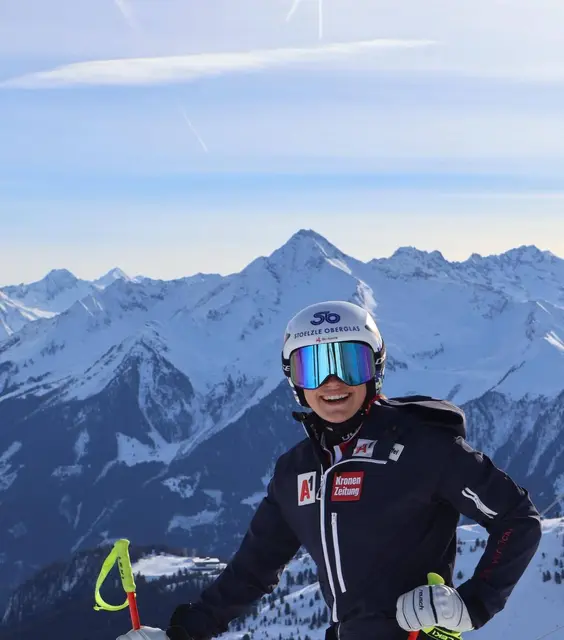 Anna Schilcher nützte die Weltcup-Erfahrung und siegte in der Europacup-Abfahrt in St. Moritz. | Foto: Schilcher