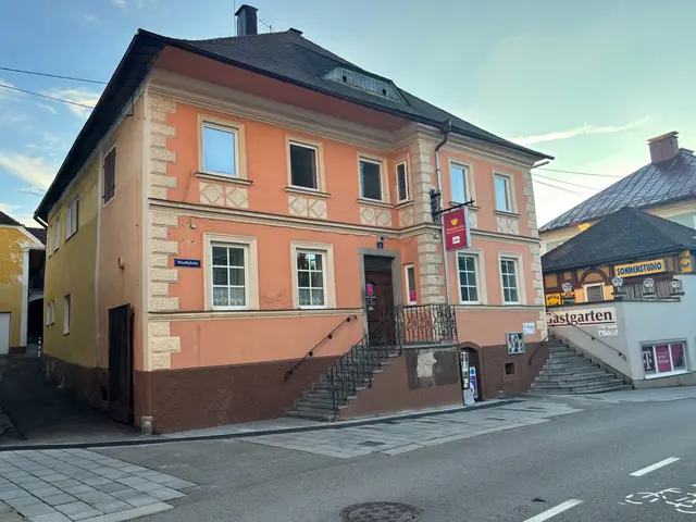 Ab 2026 soll es Hendln bei Hewal geben. | Foto: MB