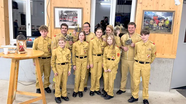 Die Großgmainer Feuerwehrjugend engagierte sich dieses Jahr besonders. | Foto: BSBÖA Bezirk Flachgau, OVI Hasenschwandtner
