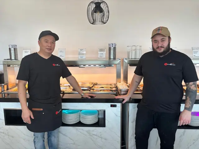 Die Betreiber von "Lin Asian Kitchen" blicken zuversichtlich in die Zukunft des Lokals. | Foto: Manuela Danzinger