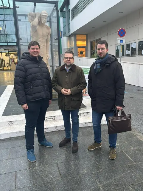 Vor wenigen Wochen besuchte Klubobmann Hannes Schwarz Marco Gratzer und Christian Veit. | Foto: SPÖ Köflach