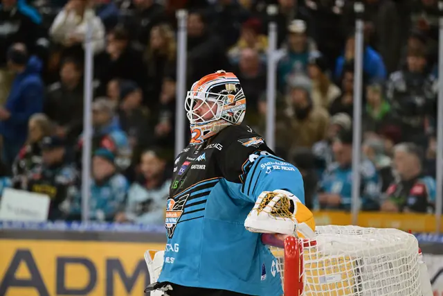 Für Black-Wings-Goalie Rasmus Tirronen war das Torfestival in Bozen kein Genuss.  | Foto: BWL/Eisenbauer