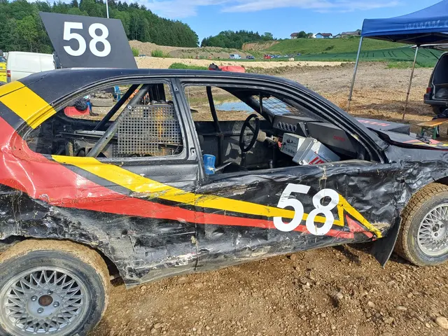 Für Überschläge, Kollisionen und Totalschäden ist stets gesorgt. | Foto: Silvia Sturmböck