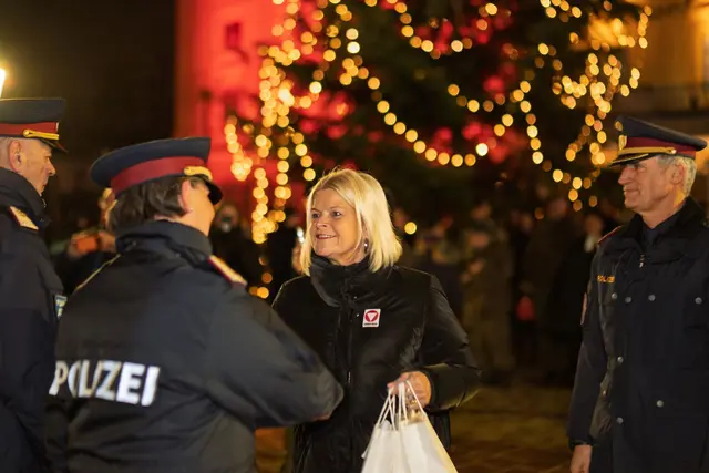 Verteidigungsministerin Klaudia Tanner: „Die Grenzen des Landes schützen zu können, gehört zu den Kernaufgaben des Staates. Frieden, Sicherheit und Freiheit gibt es nicht geschenkt. All das muss geschützt werden." | Foto: Bundesheer/Klikovich