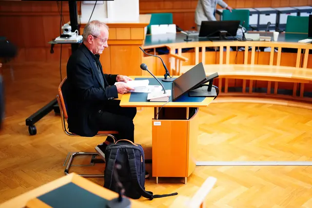 Peter Pilz beschäftigte sich in seinem Buch "Pilnacek: Tod eines Sektionschefs" eingängig mit den Ermittlungen rund um den Fall von Christian Pilnacek. Nun wurde er deswegen verurteilt.  | Foto: APA-Images / APA / EVA MANHART
