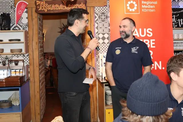 Für Interviews war Gert Prohaska zuständig. | Foto: MeinBezirk/Chiara Kresse