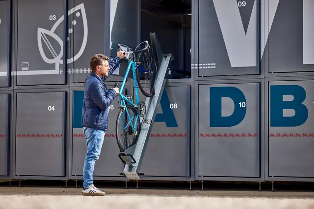 VMOBIL Radboxen jetzt neu am Bahnhof Bludenz | Foto: Stefan Kothner