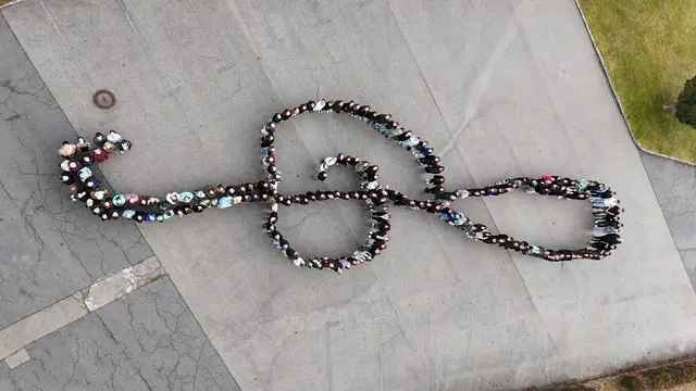 Die Chormitglieder haben ihre Noten verinnerlicht. | Foto: NMS Feldkirchen