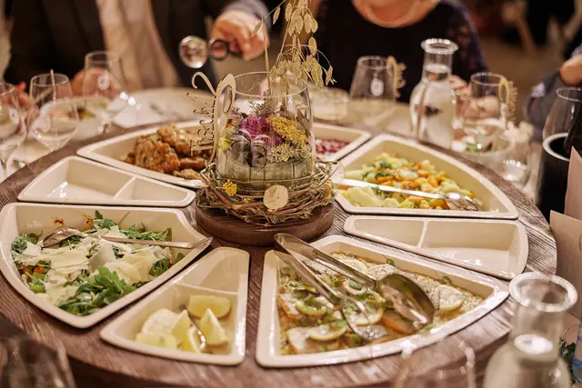 Essen vom Wagenradl – das gibts nur am Leitner Gut. | Foto: K. Mittermayr