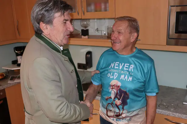 Gratulation an Johann Rumpf | Foto: Gerhard Langmann