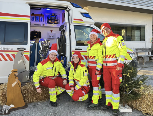 Marco Liebetegger, Marina Genduth, Petra Kröpfl, Jakob Seywald von der Bezirksstelle Feldkirchen – stellvertretend für rund 1.400 Kollegen | Foto: Rotes Kreuz Kärnten
