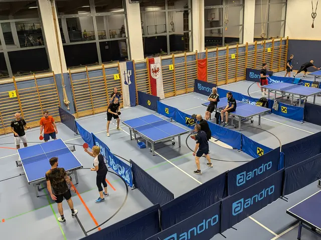 Sehr viel los war bei der Tischtennis-Gemeindemeisterschaft in der Kirchdorfer Turnhalle