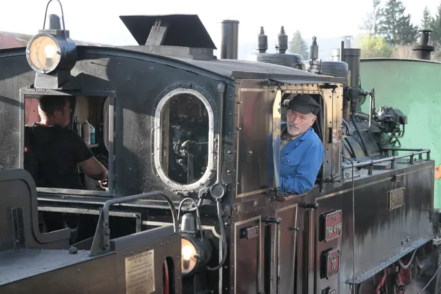 Lokführer Helmut Poglitsch mit einem optimistischen Blick in die Zukunft | Foto: Gerhard Langmann