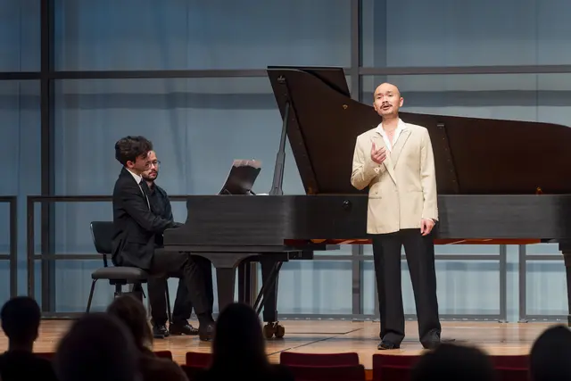 Quang Nguyen, Gesang und Miquel Esquinas am Klavier | Foto: Universität Mozarteum, Michael Klimt