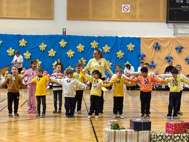 Die Kinder zeigten auch kleine Theater- und Tanzaufführungen.