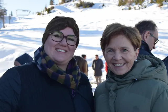 NR Carina Reiter und Landtagspräsidentin Brigitta Pallauf | Foto: MeinBezirk