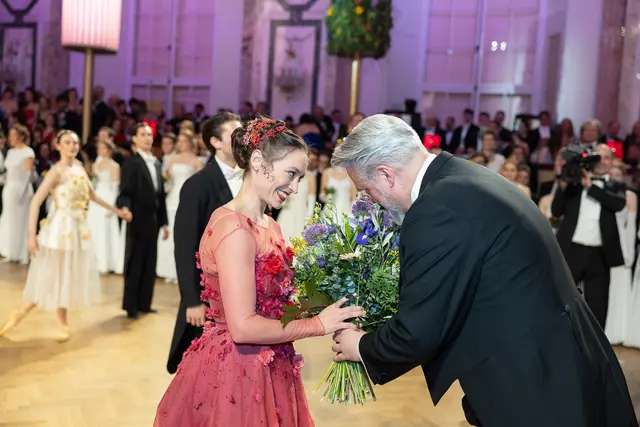 Der Kaffeesiederball 2025 stand im Zeichen des Frühlings. | Foto: René Brunhölzl/MeinBezirk