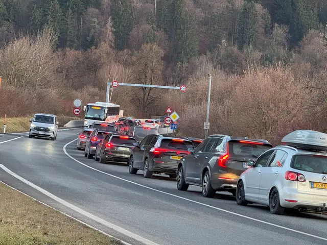 Der Anreiseverkehr am Nachmittag des 20. Dezember. | Foto: Zoom.tirol