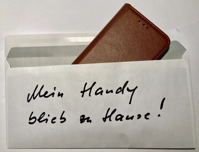 Schon bei meiner Ankunft im Benediktinerstift St. Lambrecht war sie da: die Stille. Keine Musik, kein Handy, keine Gespräche. Nur das Geräusch der eigenen Schritte auf dem Steinboden. 