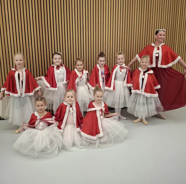 V.l.n.r: Greta, Victoria, Emma, Lina, Eva, Lena, Valentina, Ilvy, Leni und Marion.