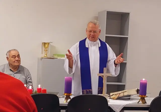 Der Herr Pfarrer mit Mesner Lotterstätter