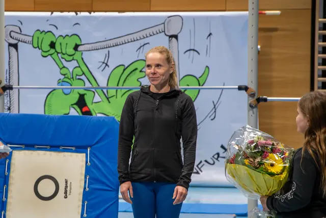 Trainerin Veronika Beuthe wurde für ihr jahrelanges Engagement geehrt. | Foto: MeinBezirk/Freya Essler